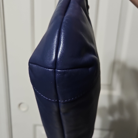 Coach EUC SPECTATOR Dark Blue Leather Shoulder Bag with Scarf and Charm - Picture 12 of 12